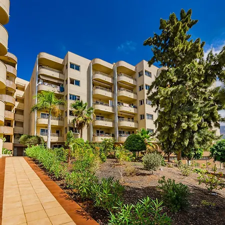 2 Bedroom With Garage In Playa Paraiso Адехе